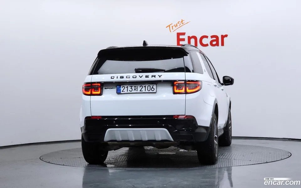 Land Rover Discovery Sport P250 SE 2025 — миниатюра 4