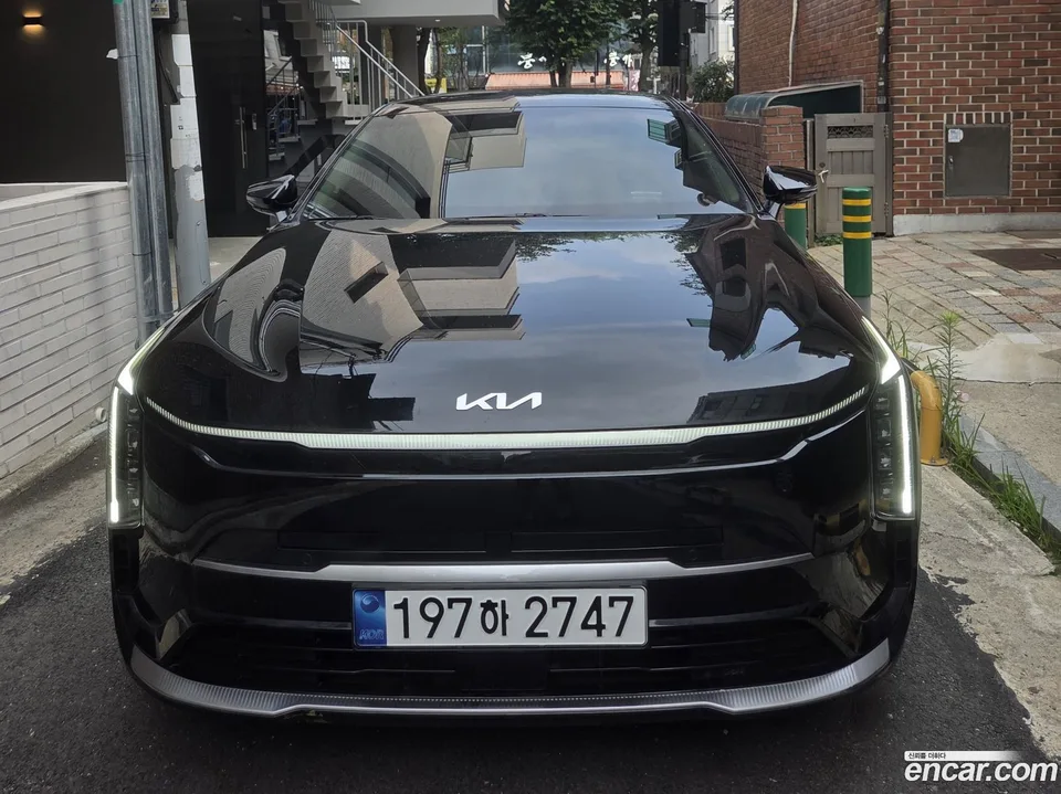 Kia K8 Hybrid 2024 — photo 1, buy with delivery to Moscow