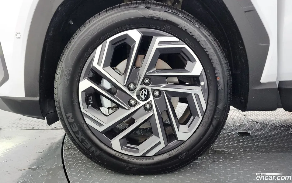 Hyundai Tucson NX4 1.6 2WD 2025 — thumbnail 2