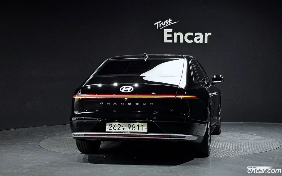 Hyundai Grandeur 3.5 LPG 2WD 2023 — thumbnail 4