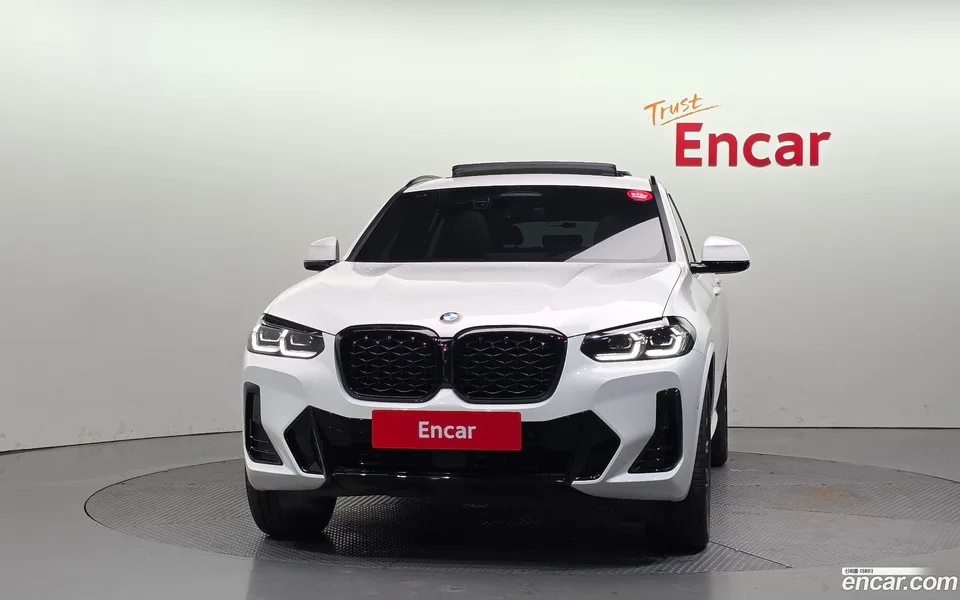 BMW X4 xDrive20i M 2025 — thumbnail 3