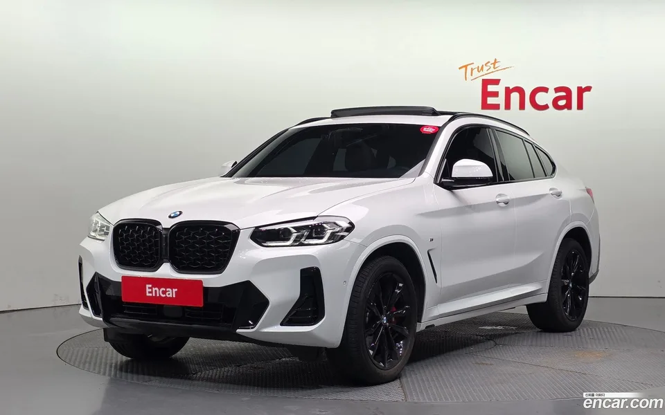 BMW X4 xDrive20i M 2025 — photo 1, buy with delivery to Moscow