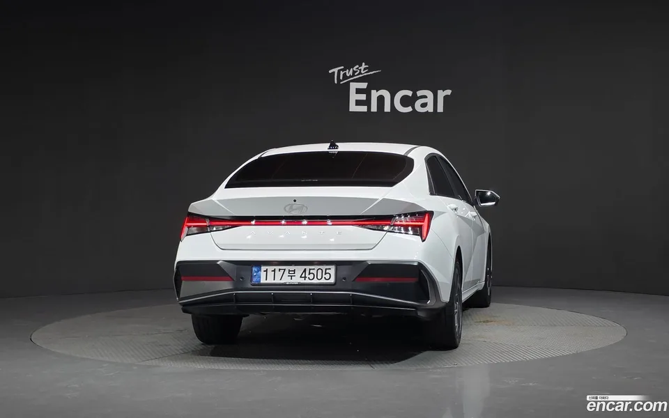 Hyundai Avante CN7 1.6 2023 — thumbnail 4
