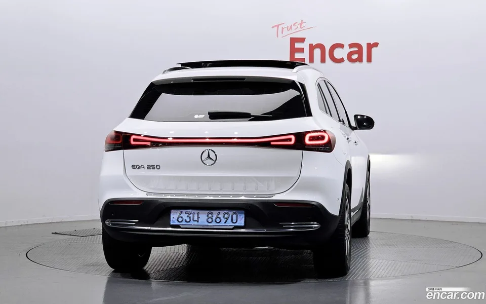 Mercedes-Benz EQA EQA250 2023 — миниатюра 4
