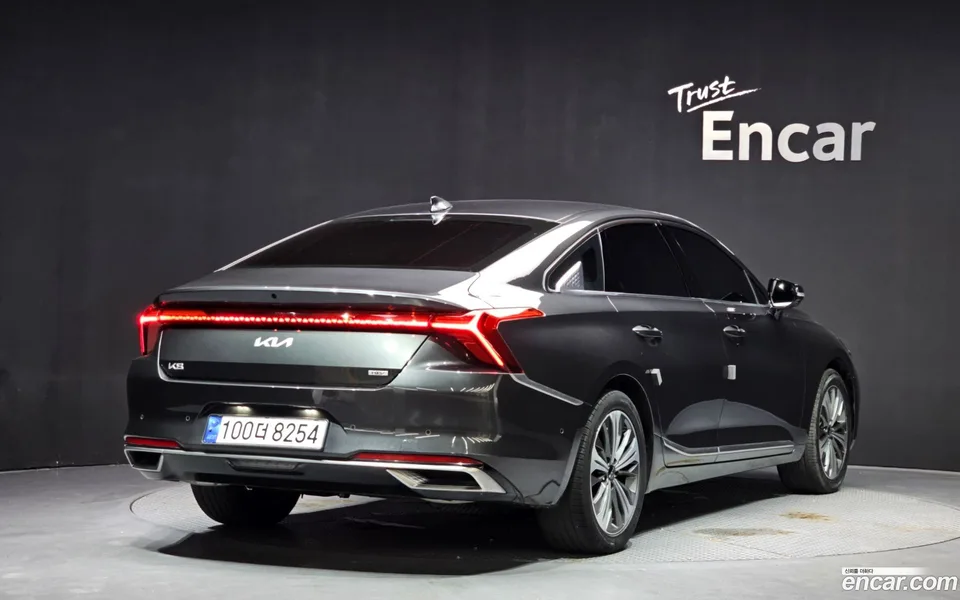 Kia K8 Hybrid 2022 — thumbnail 2