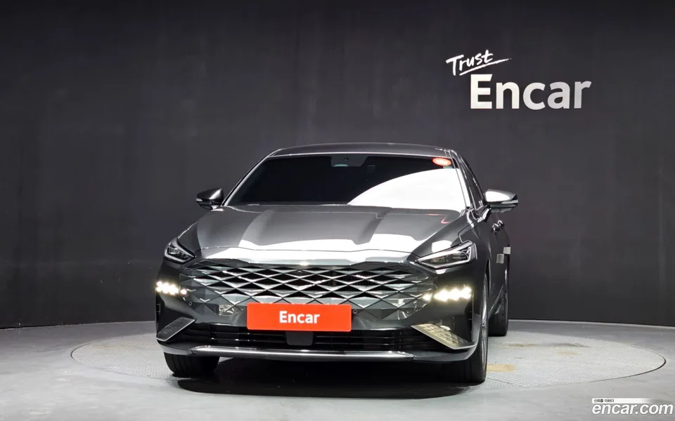 Kia K8 Hybrid 2022 — thumbnail 3