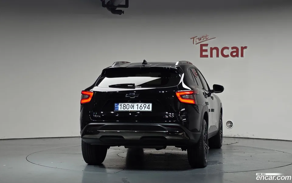 Chevrolet Trax Crossover 1.2 ACTIV 2023 — thumbnail 4