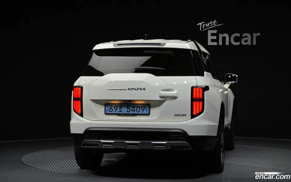 KG Mobility Torres EVX E7 2024 — thumbnail 4