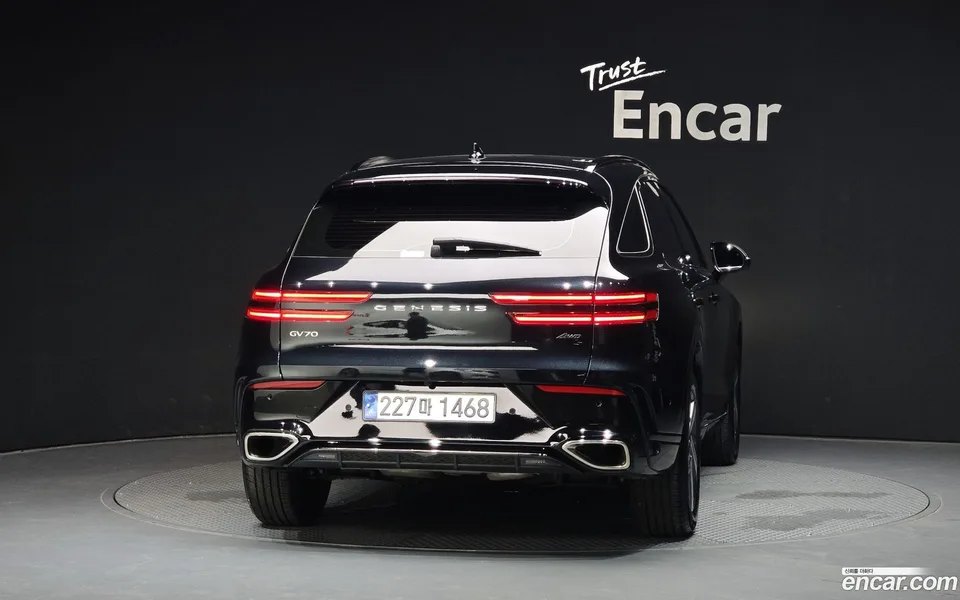 Genesis GV70 2.5T AWD 2024 — thumbnail 4