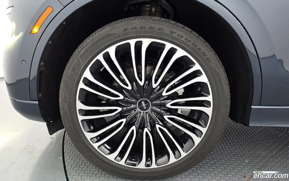 Lincoln Aviator 3.0 AWD 2022 — thumbnail 5