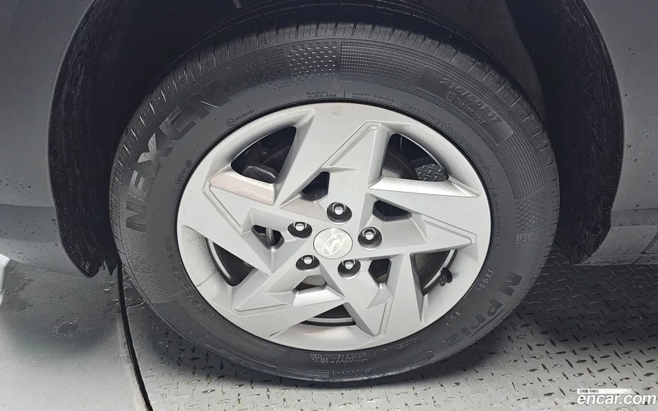 Hyundai Kona 1.6 2WD 2024 — thumbnail 5