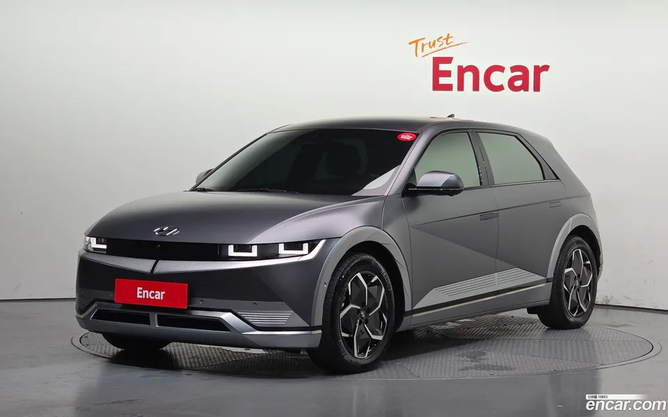Hyundai Ioniq 5 AWD 2024 — photo 1, buy with delivery to Moscow