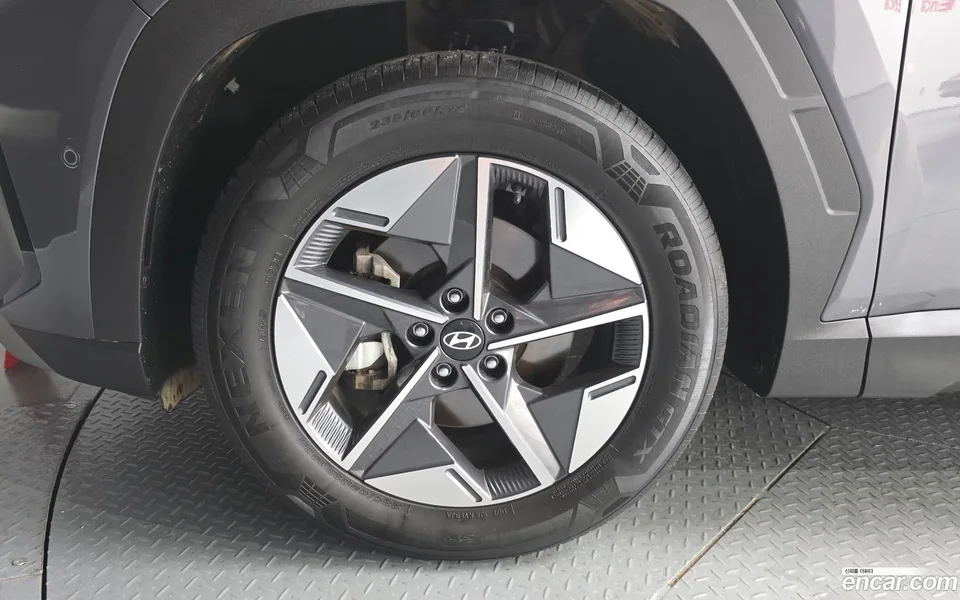 Hyundai Tucson NX4 1.6 4WD 2024 — thumbnail 5