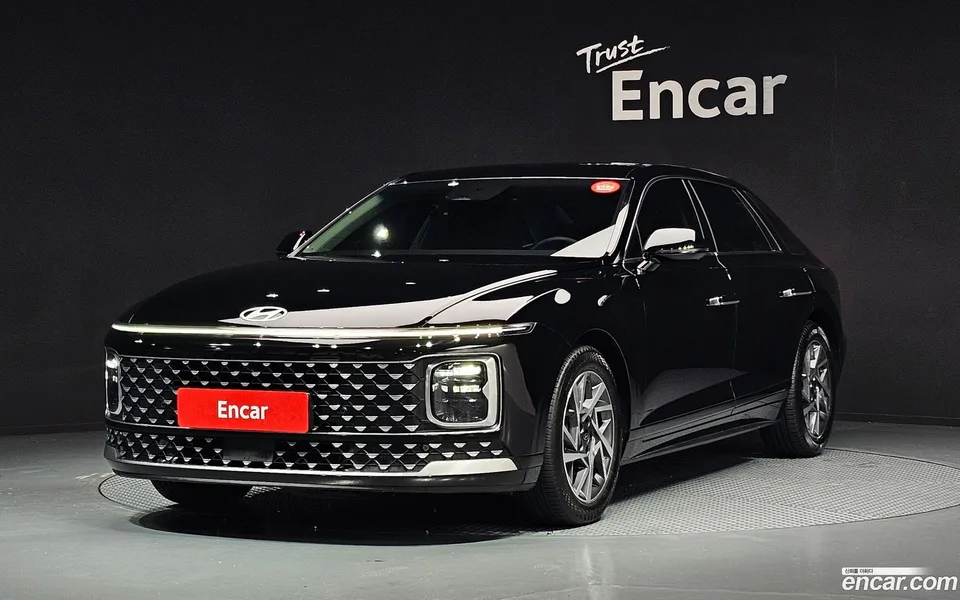 Hyundai Grandeur 2.5 2WD 2024 — photo 1, buy with delivery to Moscow