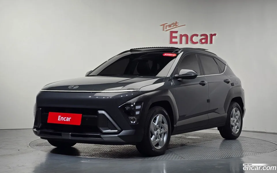 Hyundai Kona 1.6 2WD 2023 — фото 1, купить с доставкой в Москву
