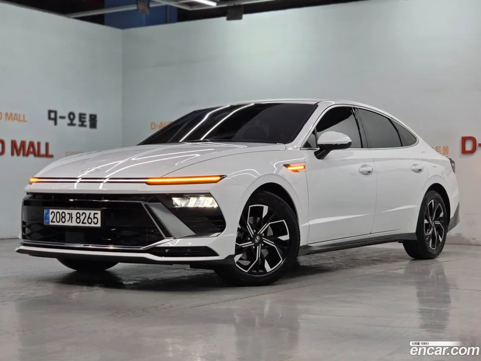 Hyundai Sonata The Edge 2.0 2024 — photo 1, buy with delivery to Moscow