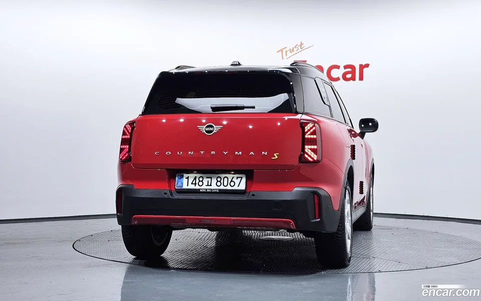MINI Cooper S Countryman ALL4 2024 — thumbnail 4