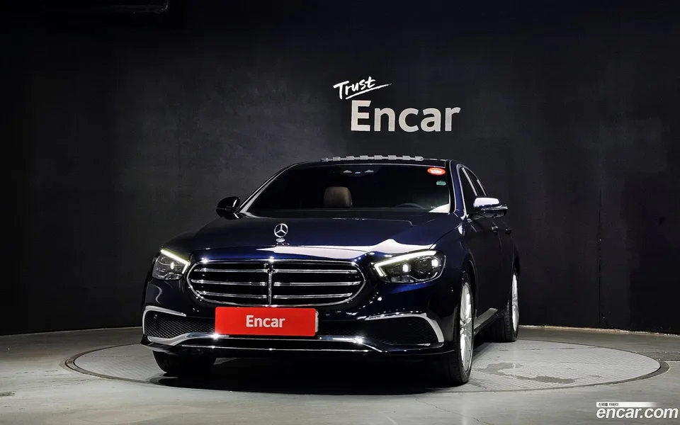 Mercedes-Benz E-Class E250 2022 — миниатюра 3