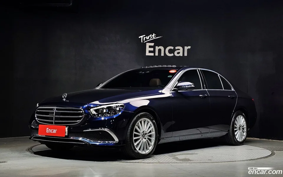Mercedes-Benz E-Class E250 2022 — фото 1, купить с доставкой в Москву