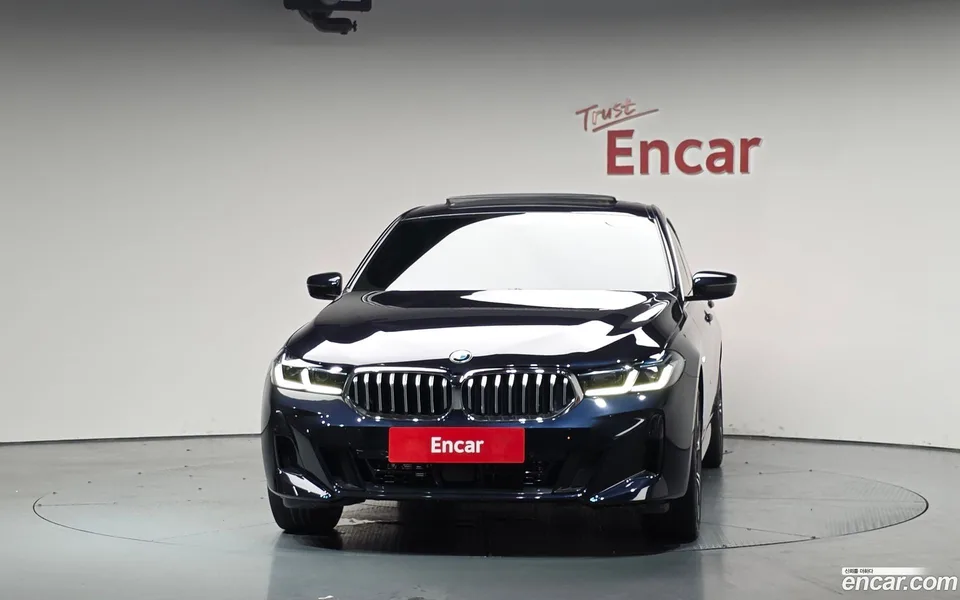BMW 6 Series GT 630i xDrive M 2022 — миниатюра 3
