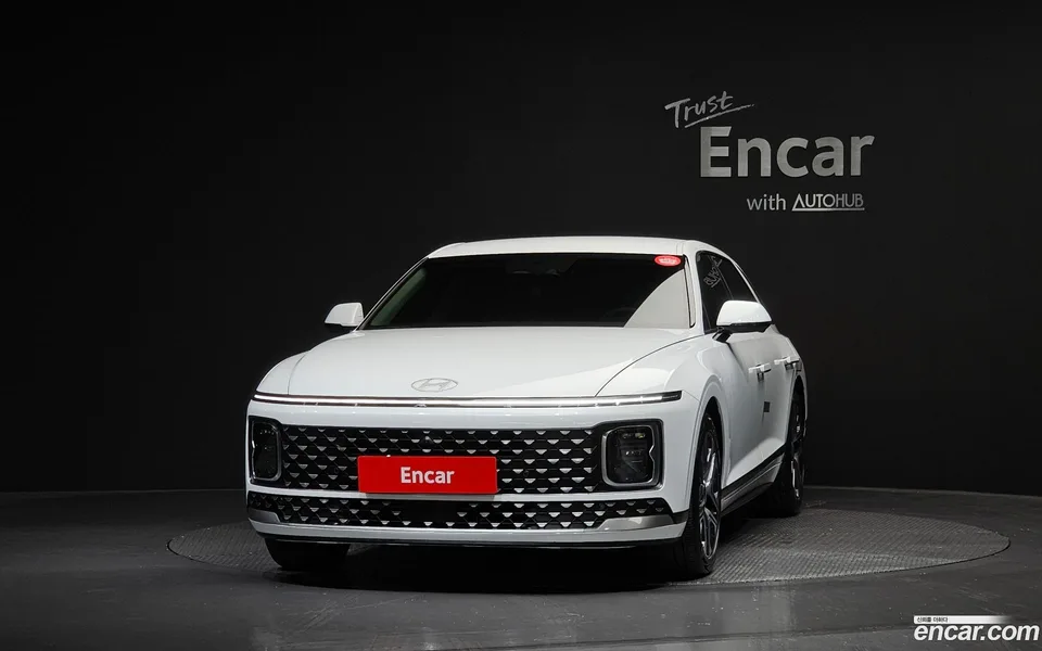 Hyundai Grandeur Hybrid 2025 — thumbnail 3
