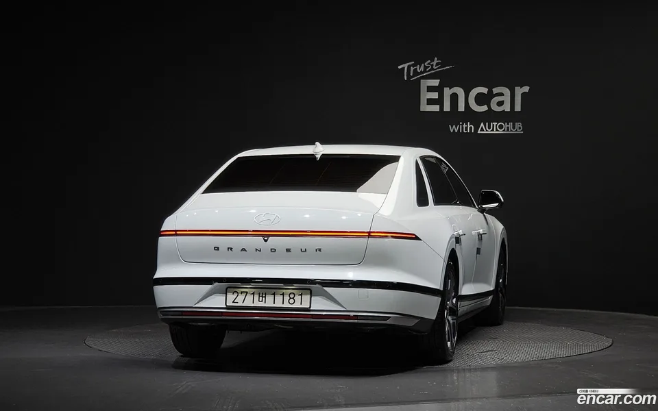 Hyundai Grandeur Hybrid 2025 — thumbnail 4