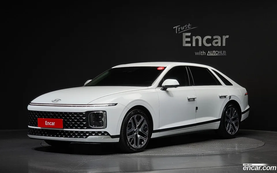 Hyundai Grandeur Hybrid 2025 — photo 1, buy with delivery to Moscow