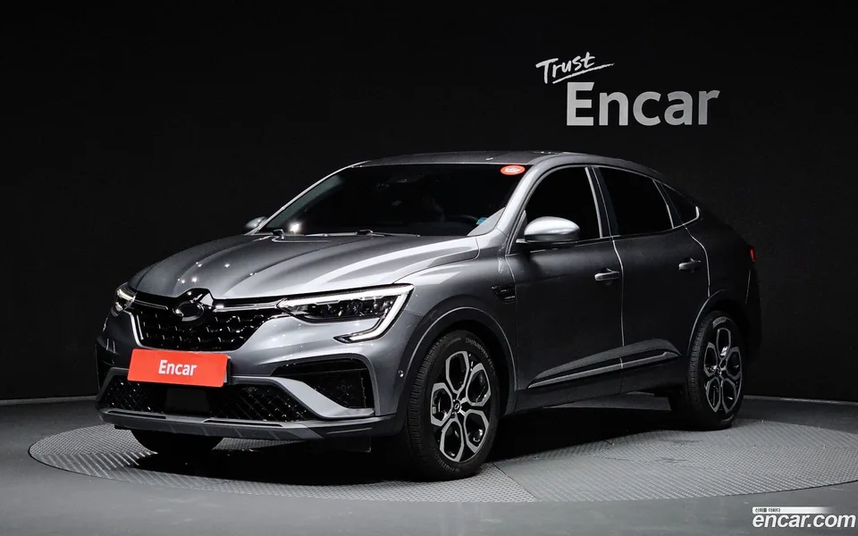 Renault Samsung XM3 (Arkana) 1.6 E-TECH e- 2022 — фото 1, купить с доставкой в Москву
