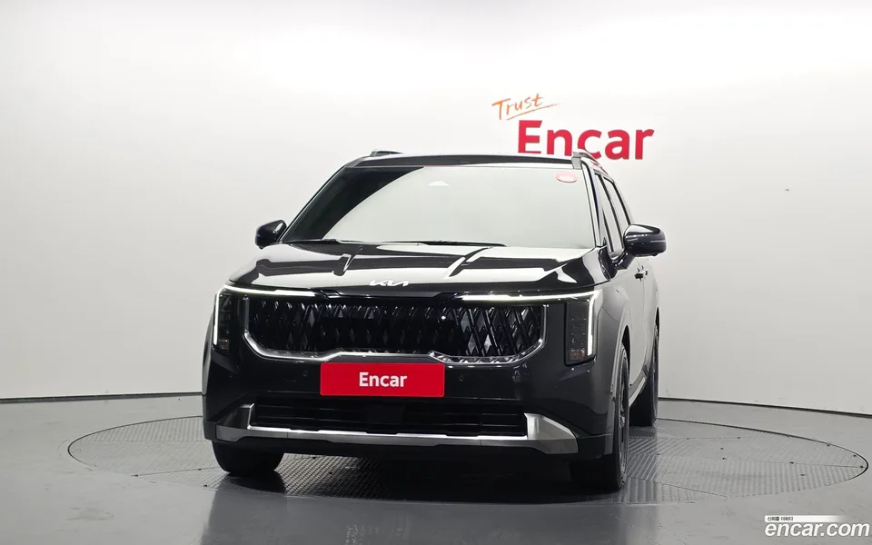 Kia Carnival 9 2025 — thumbnail 3