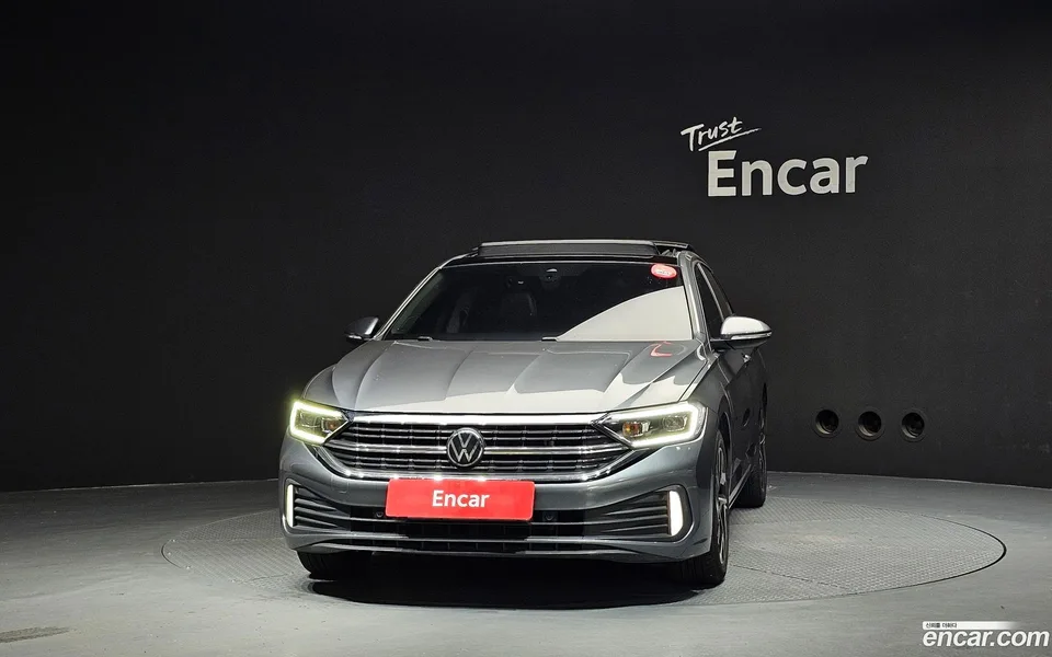 Volkswagen Jetta 1.5 TSI 2023 — миниатюра 3