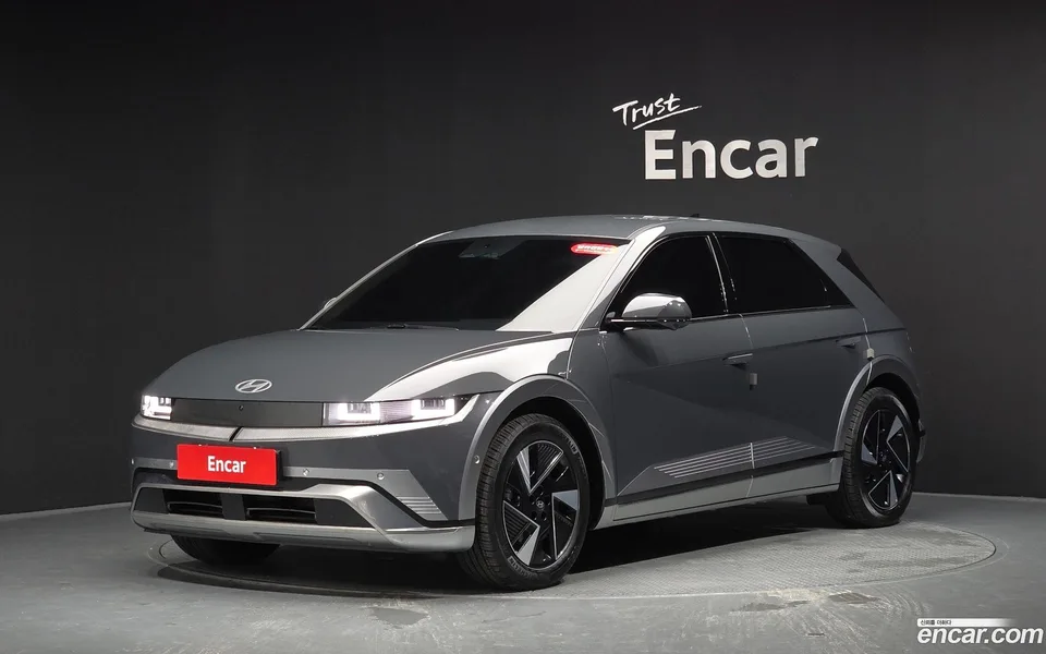 Hyundai Ioniq 5 AWD 2024 — photo 1, buy with delivery to Moscow