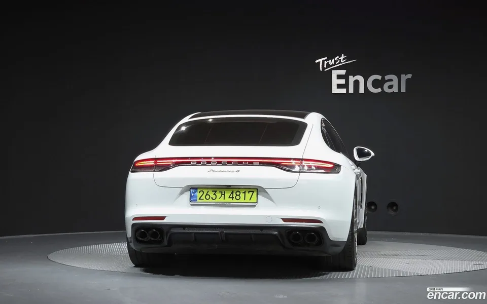 Porsche Panamera (971) 2.9 AWD E- 2023 — thumbnail 4