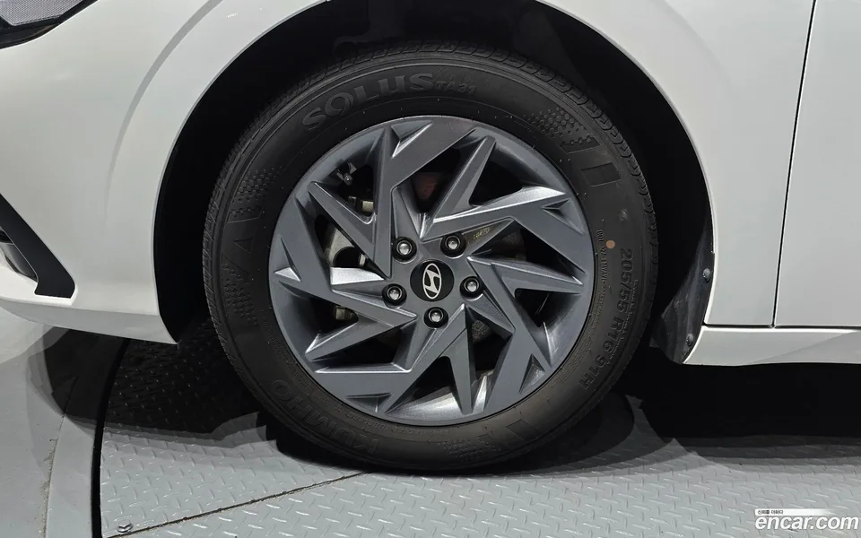 Hyundai Avante CN7 1.6 2024 — thumbnail 2