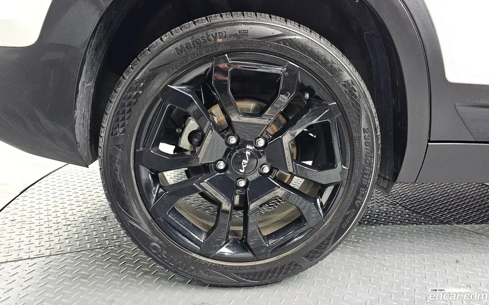 Kia Seltos 2.0 2WD 2022 — thumbnail 2