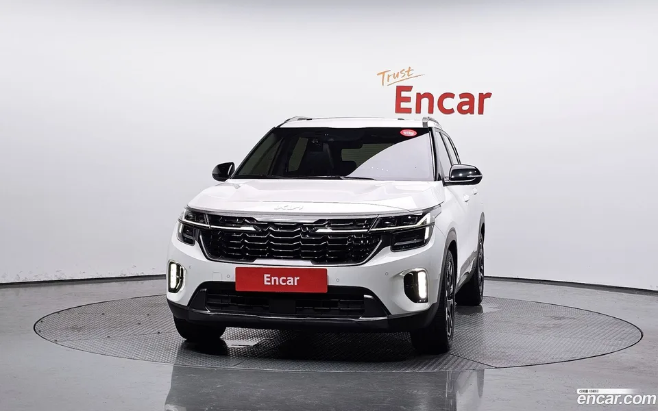 Kia Seltos 2.0 2WD 2022 — thumbnail 3