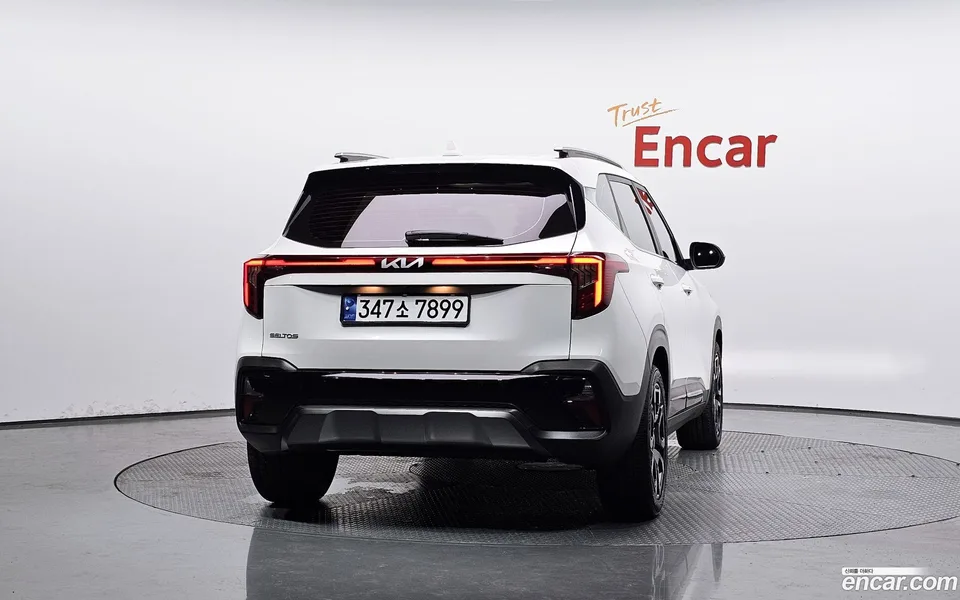 Kia Seltos 2.0 2WD 2022 — thumbnail 4