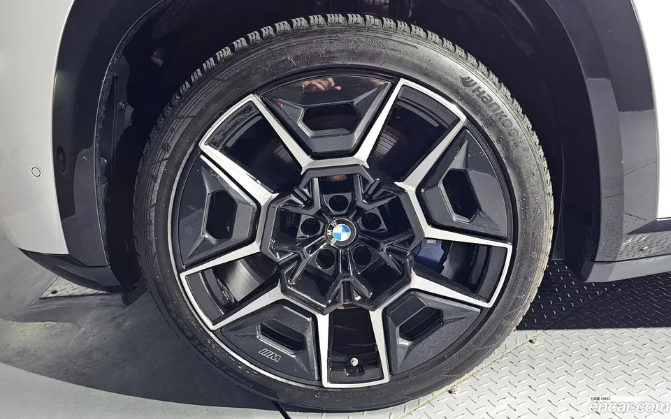 BMW XM 4.4 2023 — thumbnail 5