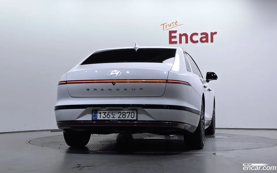 Hyundai Grandeur 2.5 2WD 2023 — thumbnail 4