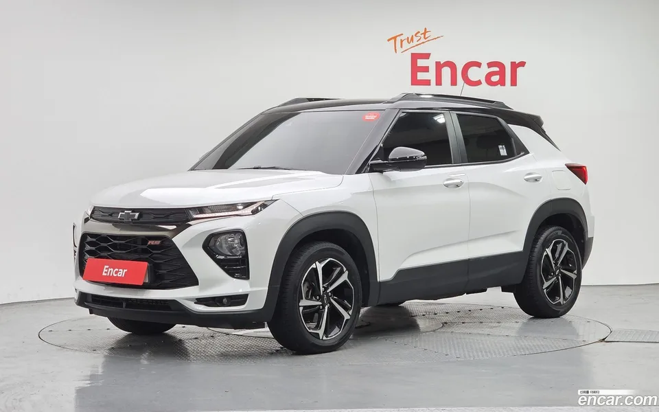 Chevrolet Trailblazer 1.3 2WD 2022 — photo 1, buy with delivery to Moscow