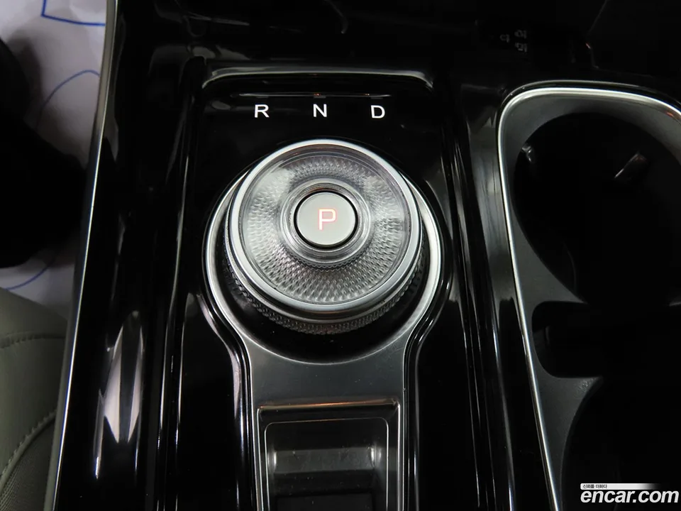 Kia Carnival 9 2022 — thumbnail 2