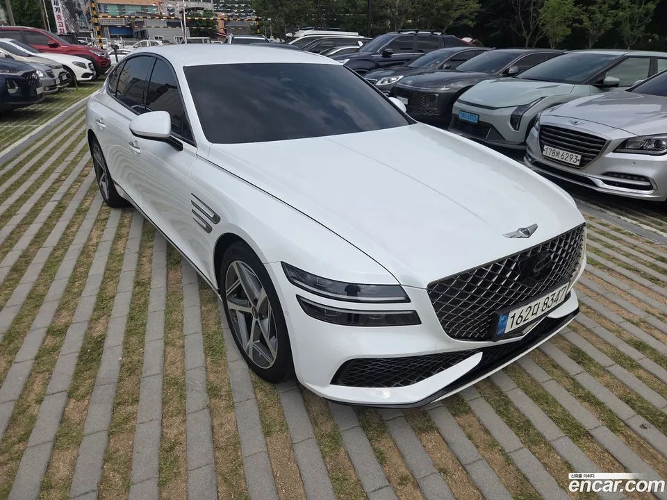 Genesis G80 2.5 AWD 2022 — thumbnail 3