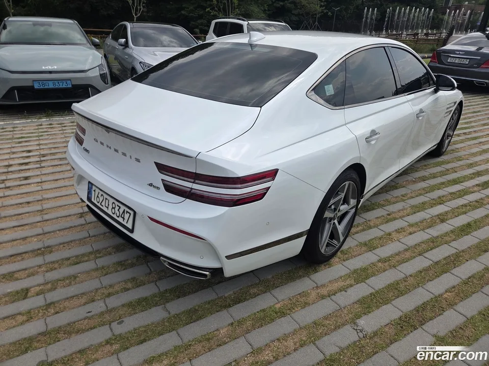 Genesis G80 2.5 AWD 2022 — thumbnail 4