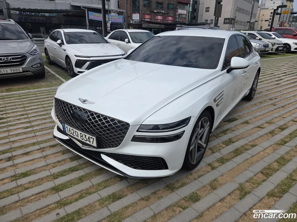 Genesis G80 2.5 AWD 2022 — photo 1, buy with delivery to Moscow