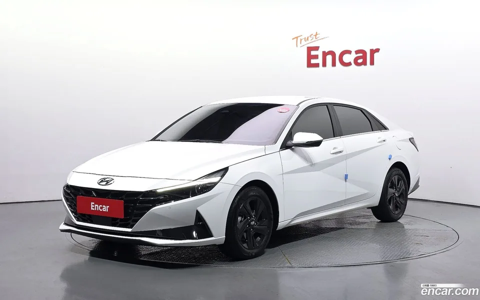Hyundai Avante 1.6 2023 — photo 1, buy with delivery to Moscow