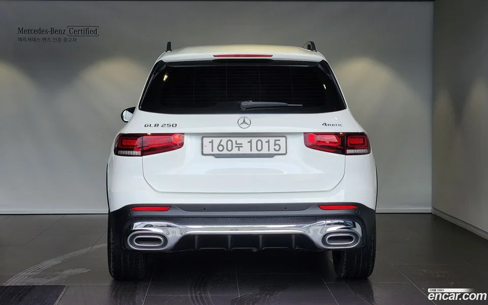 Mercedes-Benz GLB-Class GLB250 4MATIC 2022 — thumbnail 4