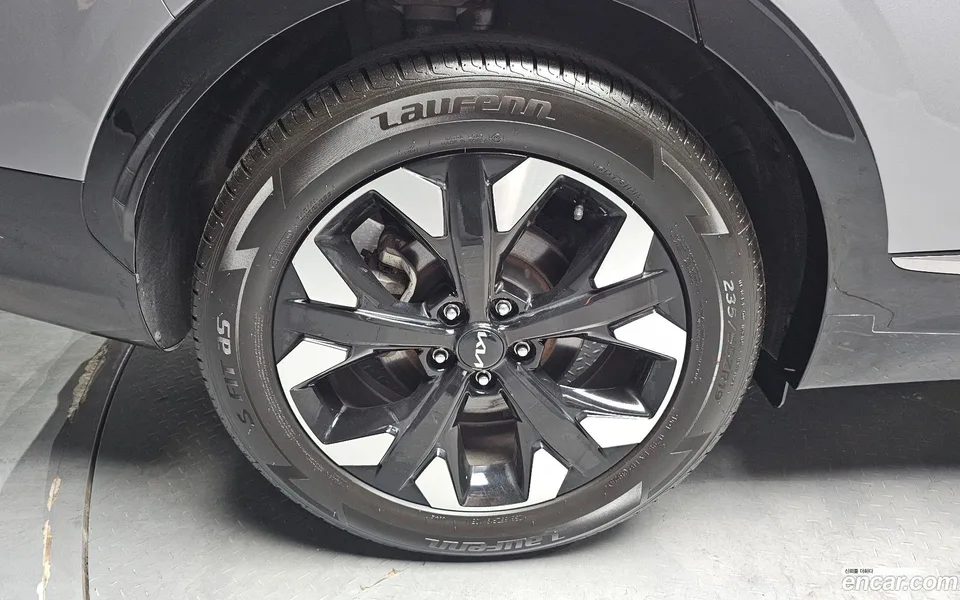 Kia Sportage 2.0 2WD 2022 — thumbnail 2
