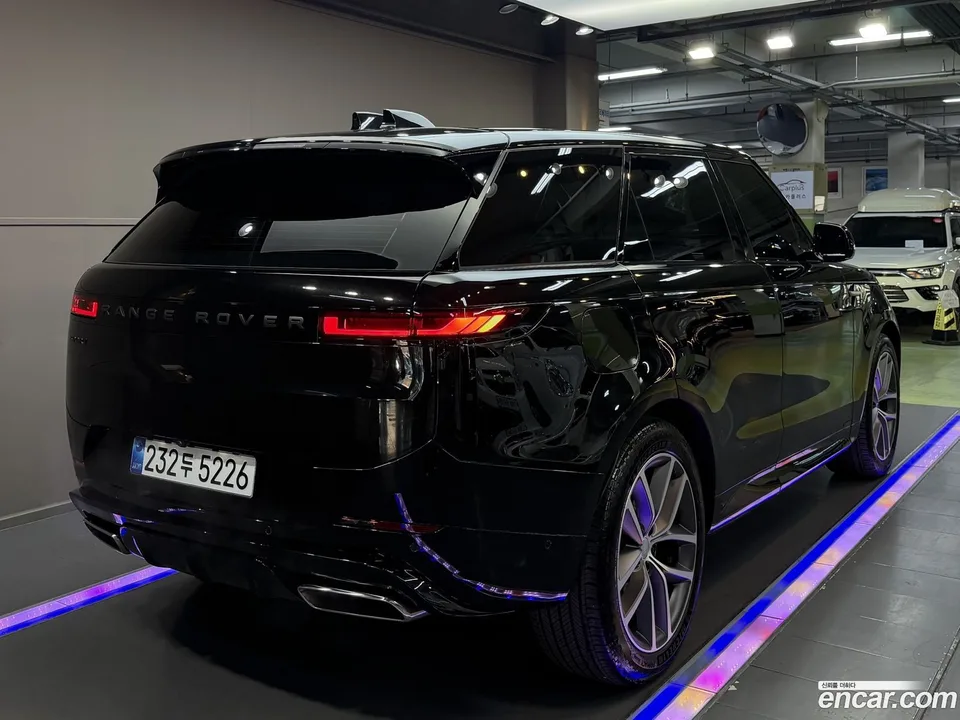 Land Rover Range Rover Sport P400 AB 2025 — миниатюра 3