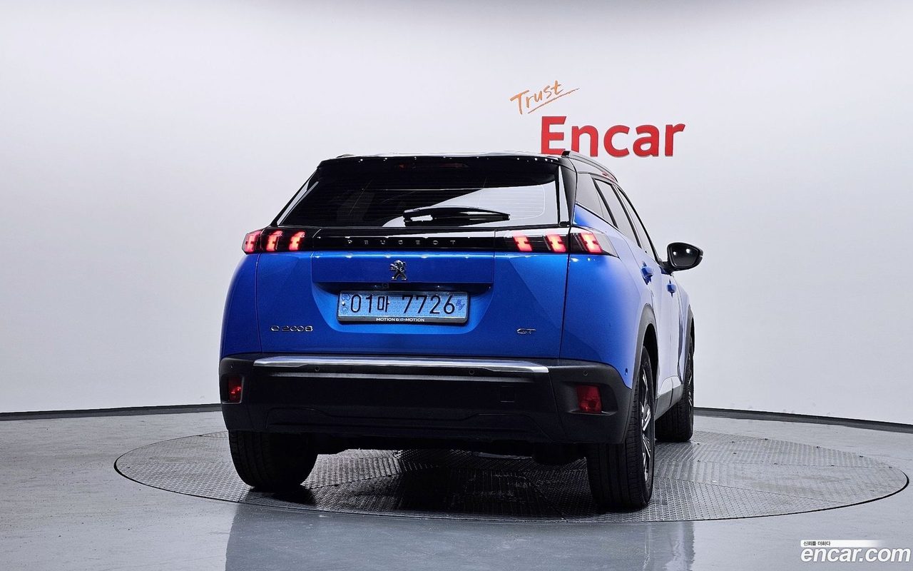Peugeot e-2008 2022 — 4