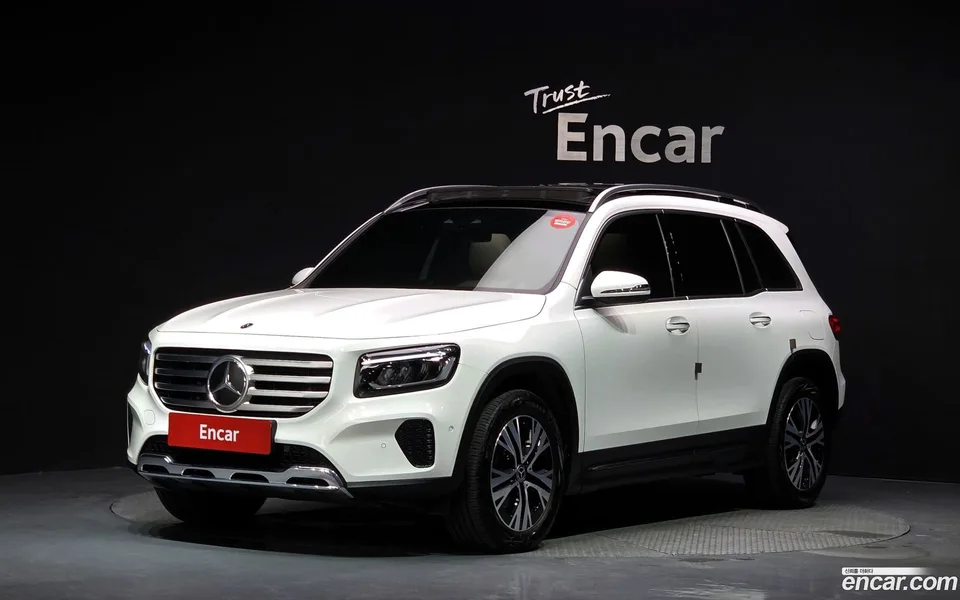 Mercedes-Benz GLB-Class GLB200 d 2024 — photo 1, buy with delivery to Moscow