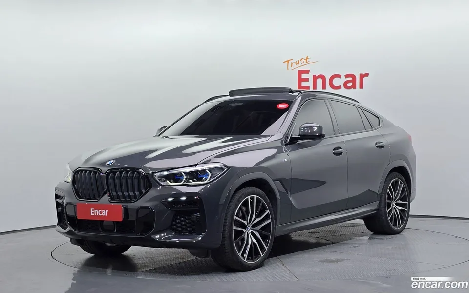 BMW X6 xDrive40d M 2023 — photo 1, buy with delivery to Moscow